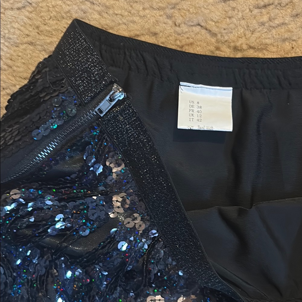 Sequin Embellished Black Skirt - Picture 3 of 3